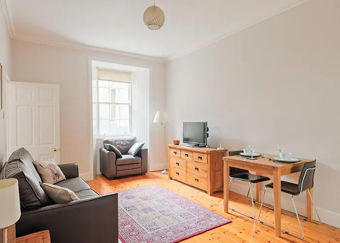 Forrest Hill Retreat